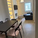 Billy's Luxury