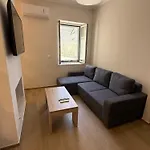 Billy's Luxury *