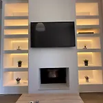 Billy's Luxury Vlikhón