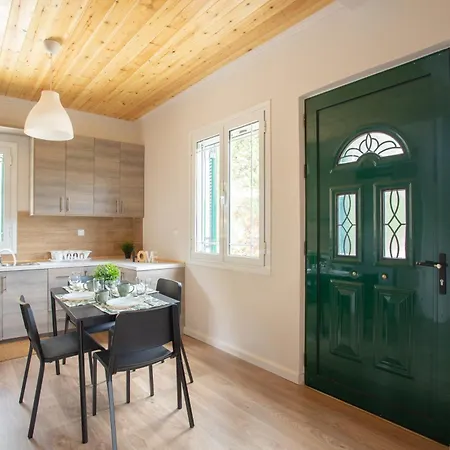 Billy's Luxury Βλυχό