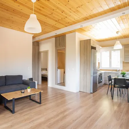 Billy's Luxury Apartament *