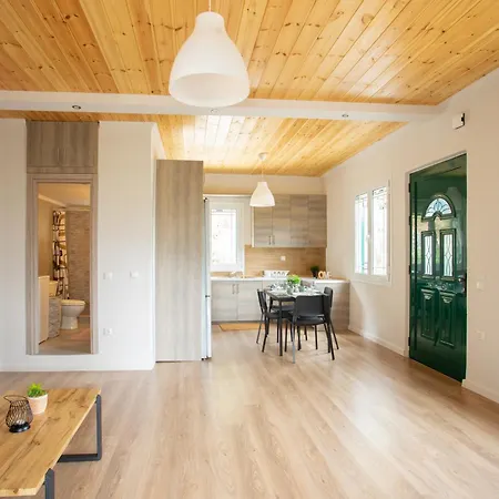 Billy's Luxury Βλυχό